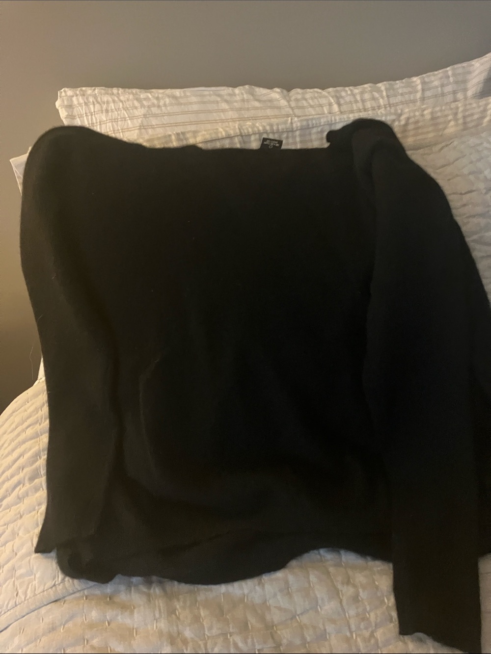 Lord and Taylor Black Cashmere Oversized Sweater XL